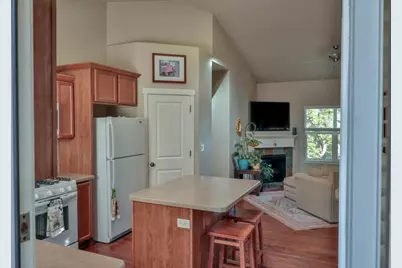 63752 Hunters Circle, Bend, OR 97701 - Photo 11