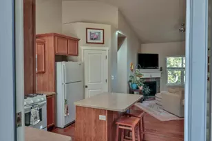 63752 Hunters Cir, Bend, OR 97701 - Photo 11