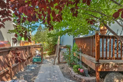 63752 Hunters Circle, Bend, OR 97701 - Photo 21