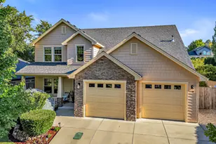 3909 Crystal Springs Dr, Medford, OR 97504 - Photo 1