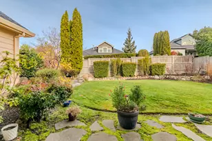 3909 Crystal Springs Dr, Medford, OR 97504 - Photo 47