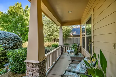 3909 Crystal Springs Drive, Medford, OR 97504 - Photo 5