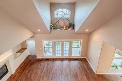 3909 Crystal Springs Drive, Medford, OR 97504 - Photo 9