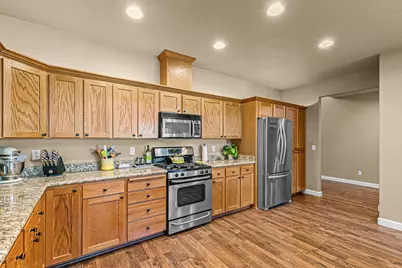 3909 Crystal Springs Drive, Medford, OR 97504 - Photo 15