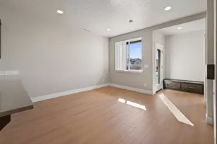 4080 SW 39th St, Redmond, OR 97756 - Photo 5