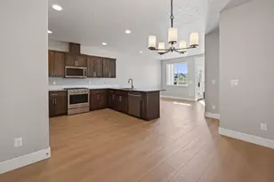 4080 SW 39th St, Redmond, OR 97756 - Photo 7