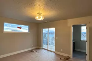 4080 SW 39th St, Redmond, OR 97756 - Photo 13