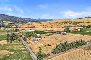 1330 N Mountain Ave, Ashland, OR 97520 - Photo 45