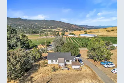 1330 N Mountain Avenue, Ashland, OR 97520 - Photo 47