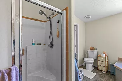 1330 N Mountain Avenue, Ashland, OR 97520 - Photo 17