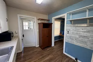 801 Grant Ave, Medford, OR 97501 - Photo 9