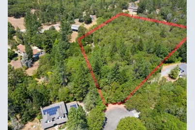 225 Joshua Street, Grants Pass, OR 97526 - Photo 3