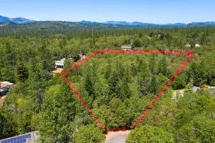 225 Joshua St, Grants Pass, OR 97526 - Photo 1