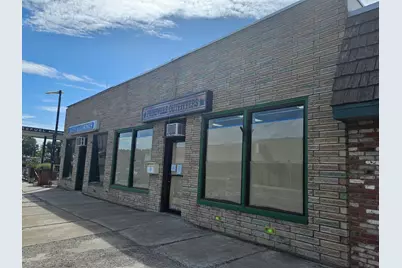 250 NE 3rd Street, Prineville, OR 97754 - Photo 3