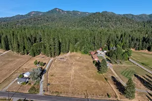 6324 E Evans Creek Rd, Rogue River, OR 97537 - Photo 29