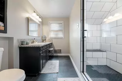 6324 E Evans Creek Road, Rogue River, OR 97537 - Photo 11