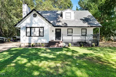 6324 E Evans Creek Road, Rogue River, OR 97537 - Photo 1
