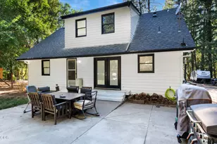 6324 E Evans Creek Rd, Rogue River, OR 97537 - Photo 5