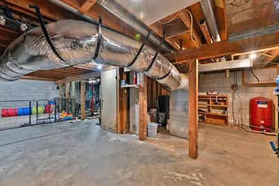 6324 E Evans Creek Road, Rogue River, OR 97537 - Photo 17