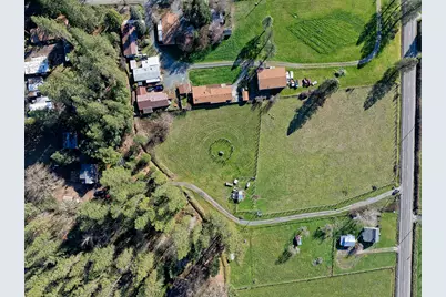 6324 E Evans Creek Road, Rogue River, OR 97537 - Photo 23