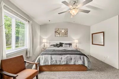 1735 Pearl Eye Lane, Medford, OR 97504 - Photo 11