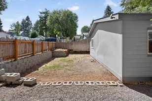 449 Fee St, Butte Falls, OR 97522 - Photo 35