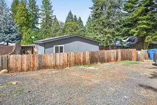 449 Fee St, Butte Falls, OR 97522 - Photo 37