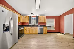 449 Fee St, Butte Falls, OR 97522 - Photo 9