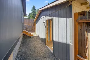 449 Fee St, Butte Falls, OR 97522 - Photo 29