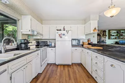 390 Troll View Road, Grants Pass, OR 97527 - Photo 7