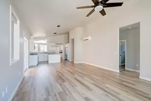 914 NW 19th St, Redmond, OR 97756 - Photo 13