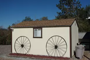 375 Jordan Creek Rd, Riddle, OR 97469 - Photo 11