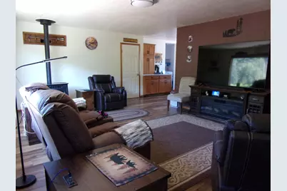 375 Jordan Creek Road, Riddle, OR 97469 - Photo 17