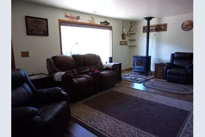 375 Jordan Creek Road, Riddle, OR 97469 - Photo 15