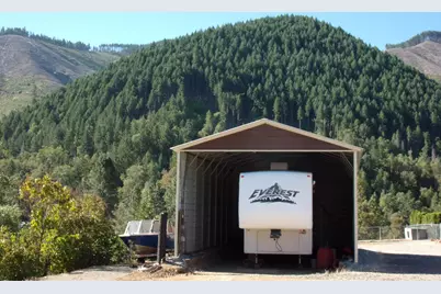 375 Jordan Creek Road, Riddle, OR 97469 - Photo 9