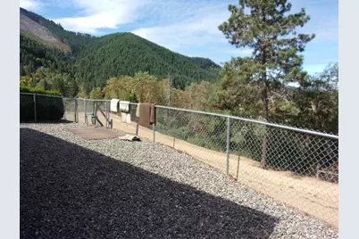 375 Jordan Creek Road, Riddle, OR 97469 - Photo 9