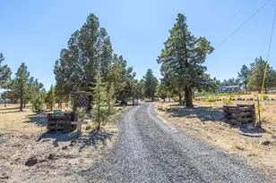 13406 SW Oasis Ct, Terrebonne, OR 97760 - Photo 27