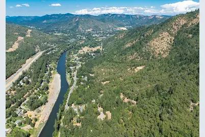 7827 Rogue River Highway, Grants Pass, OR 97527 - Photo 21