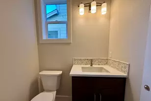 61409 SE Daybreak Ct, Bend, OR 97702 - Photo 3