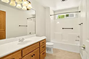 2130 Siskiyou Blvd, Ashland, OR 97520 - Photo 23