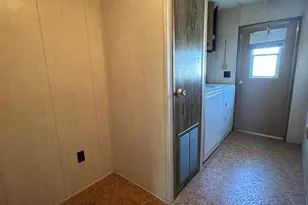 250 SE Steele St, Madras, OR 97741 - Photo 13