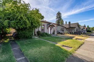 214 N Peach St, Medford, OR 97501 - Photo 3