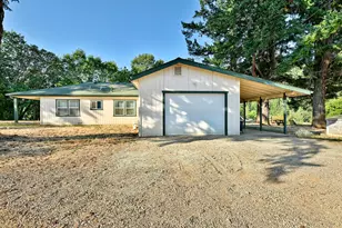 4240 Lakeshore Dr, Selma, OR 97538 - Photo 9