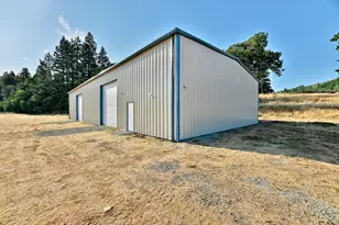 4240 Lakeshore Dr, Selma, OR 97538 - Photo 37