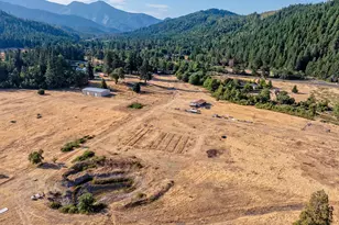 4240 Lakeshore Dr, Selma, OR 97538 - Photo 31