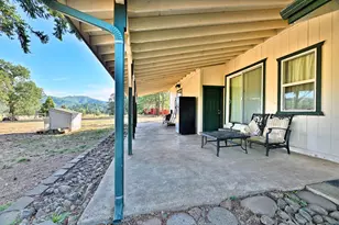 4240 Lakeshore Dr, Selma, OR 97538 - Photo 13