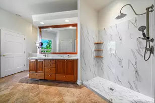 855 Wells Fargo Loop, Jacksonville, OR 97530 - Photo 21