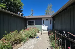 2635 Darrow Ave, Klamath Falls, OR 97603 - Photo 3