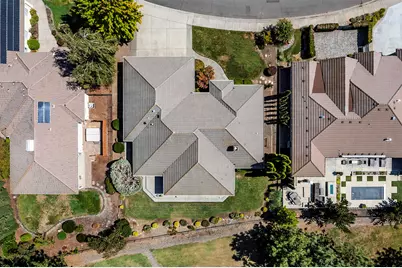 250 Briarwood Lane, Medford, OR 97504 - Photo 41