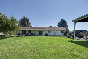 549 Martingale Rd, Prineville, OR 97754 - Photo 21